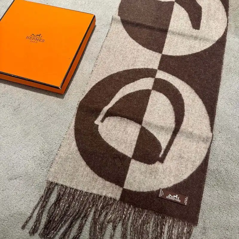 Hermes Patterned Stole In Beige