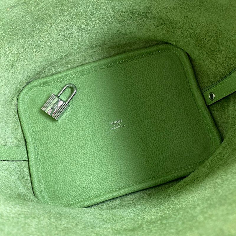 Hermes Picotin Lock Bag Clemence Leather Gold Palladium Hardware In Mint Green