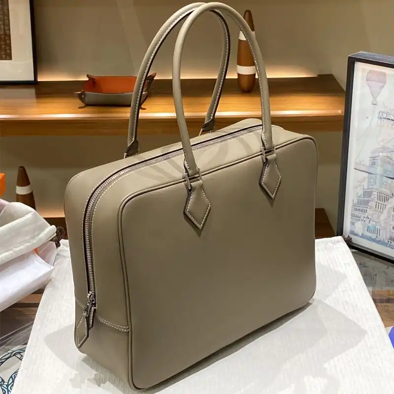 Hermes Plume Handbag Swift Leather Palladium Hardware In Grey