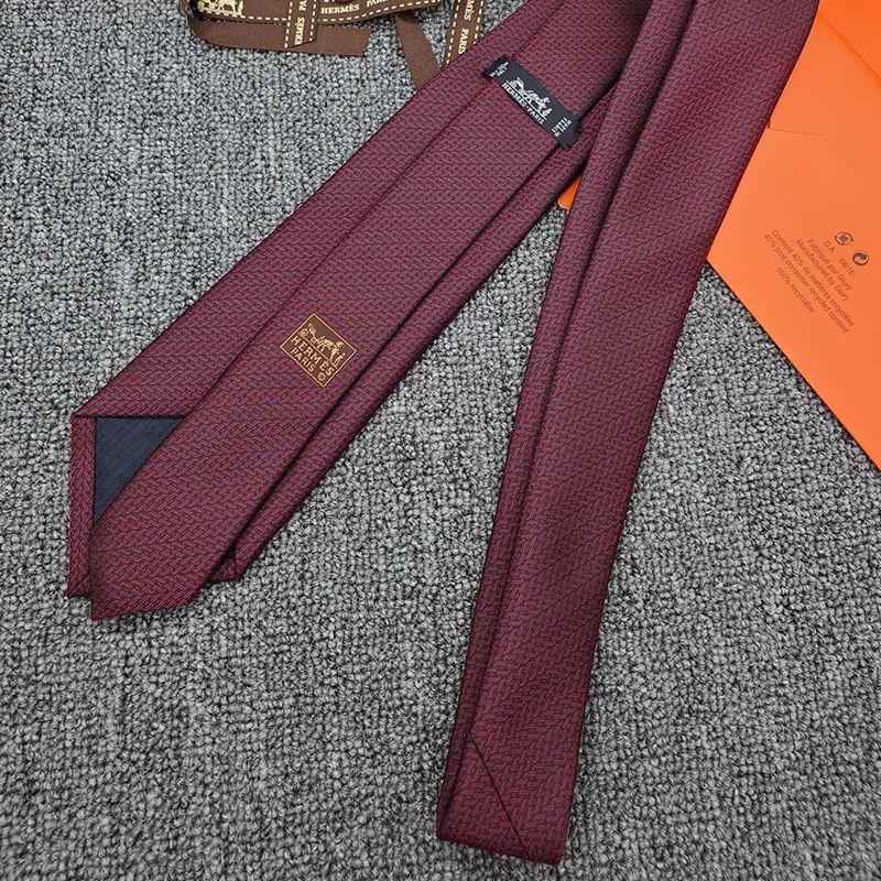 Hermes Rocking H Tie In Burgundy