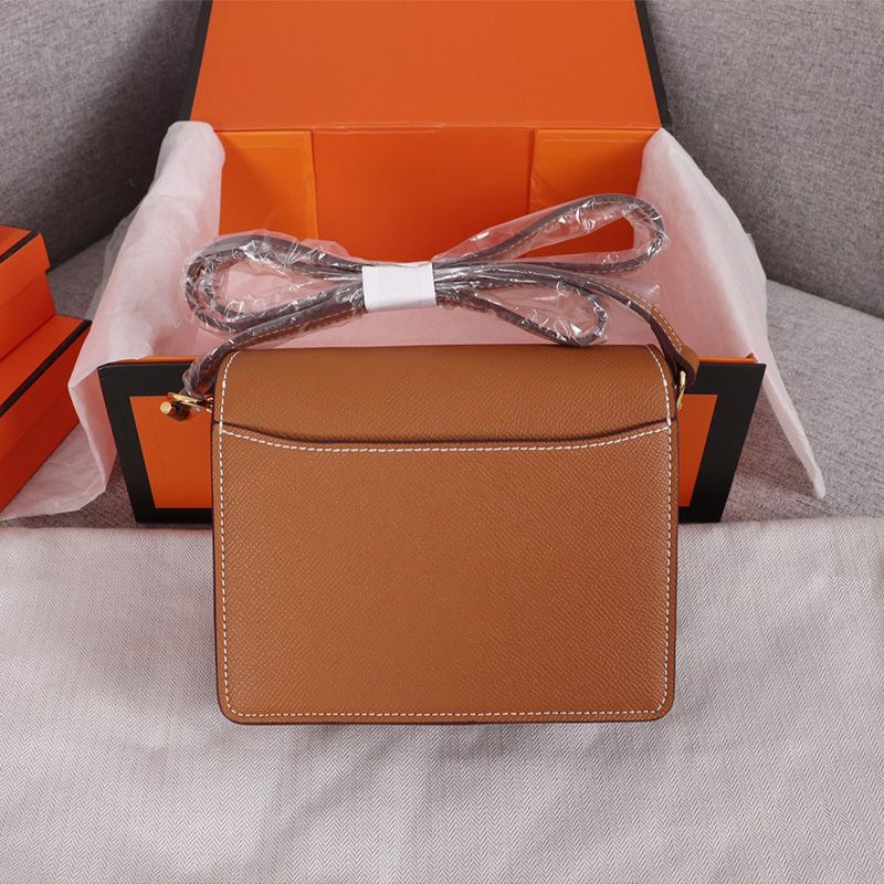 Hermes Roulis Bag Epsom Leather Gold Hardware In Brown