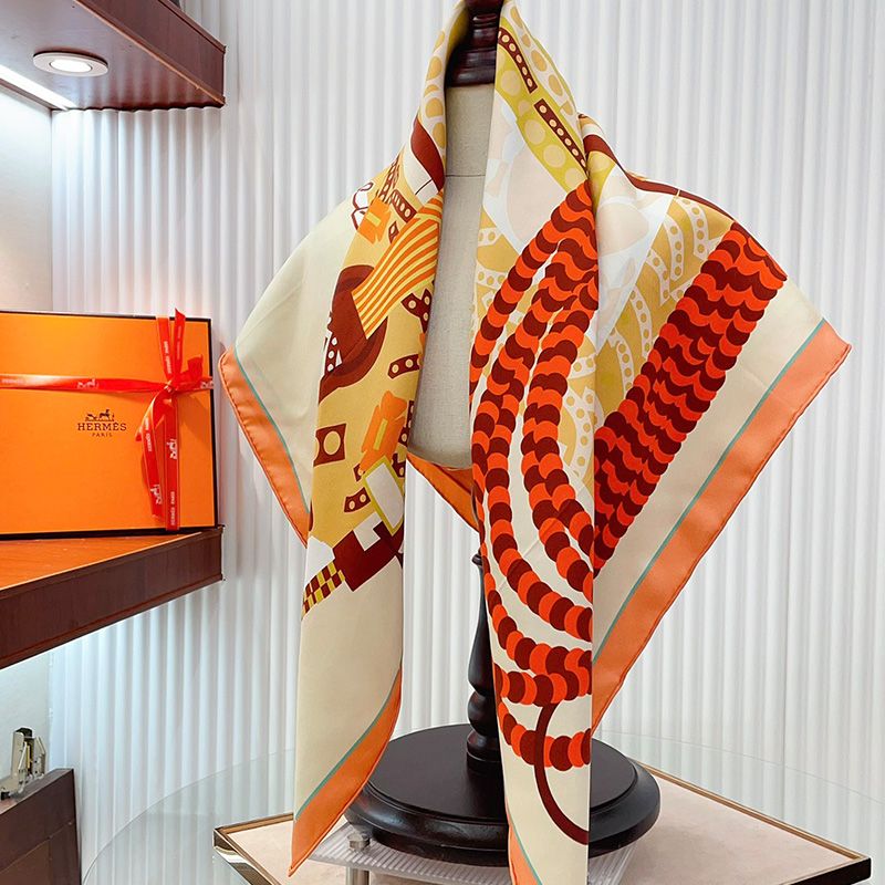 Hermes Silla De Gaucho Scarf 90 In Beige