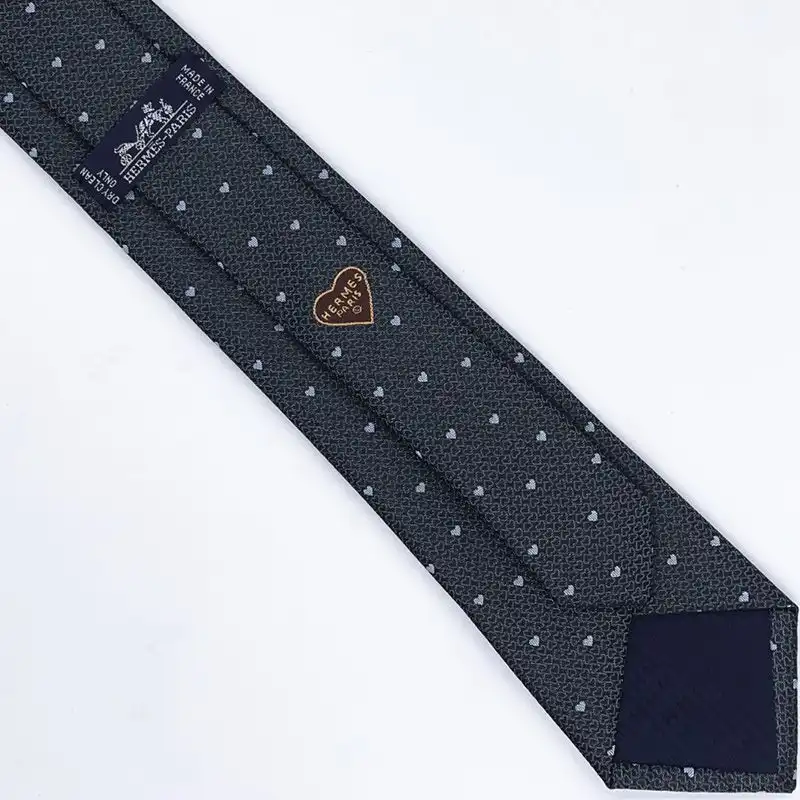 Affordable Hermes Tie 7 Love Hearts Tie In Grey