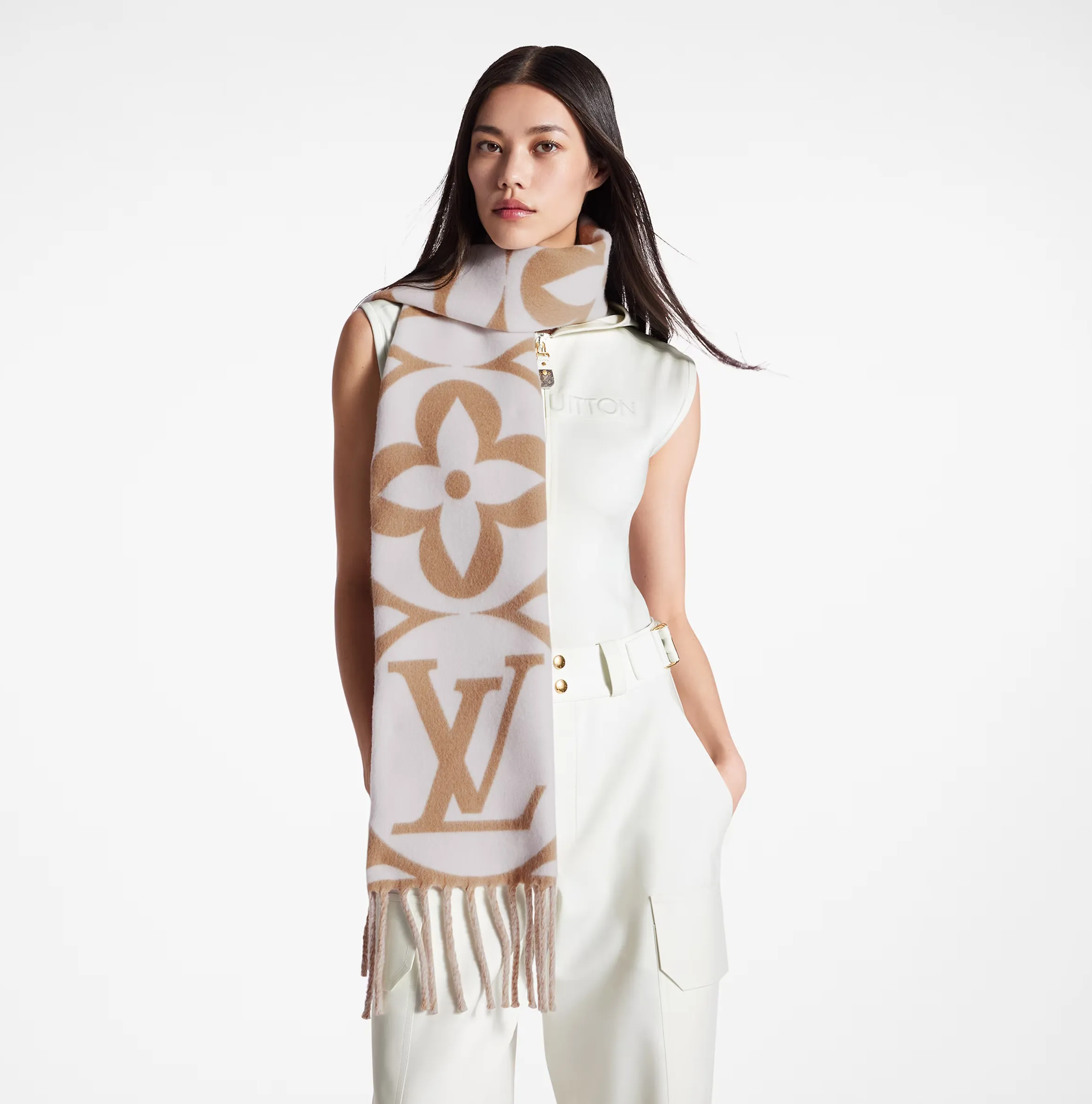Original chanel store Bagsaaa Beige Rose M79213 FLIGHT MODE LV Medallion Scarf