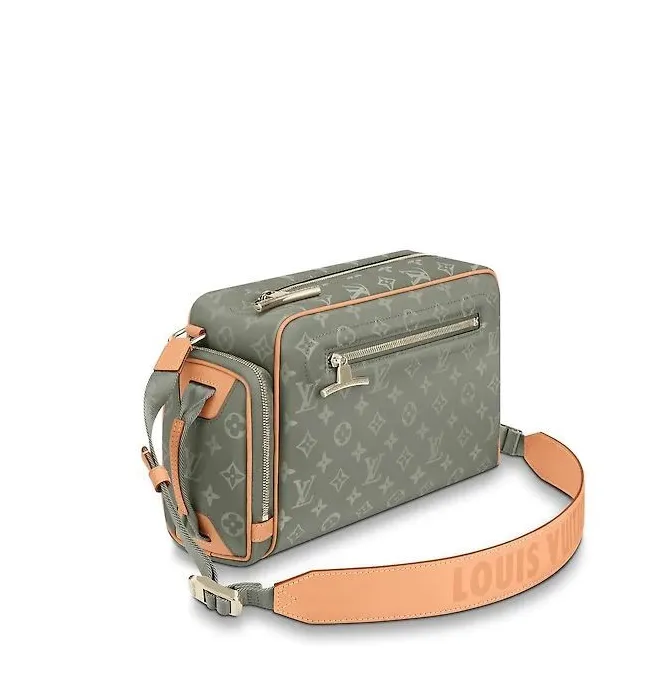 Replica shoes Bagsaaa Camera Bag M43884