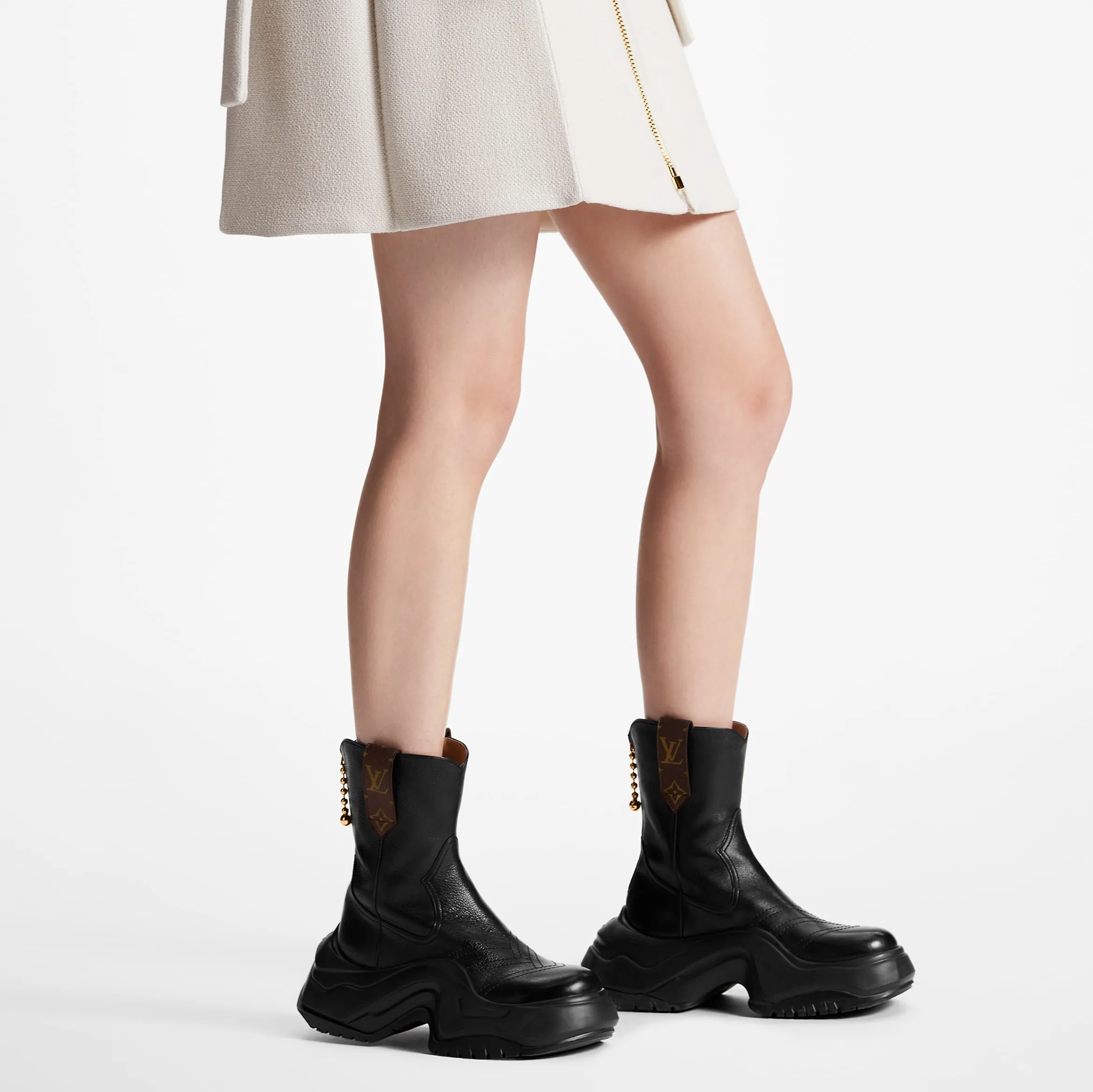 Replica valentino bags Bagsaaa LV Archlight 2.0 Platform Ankle Boot Black 1ABHT6