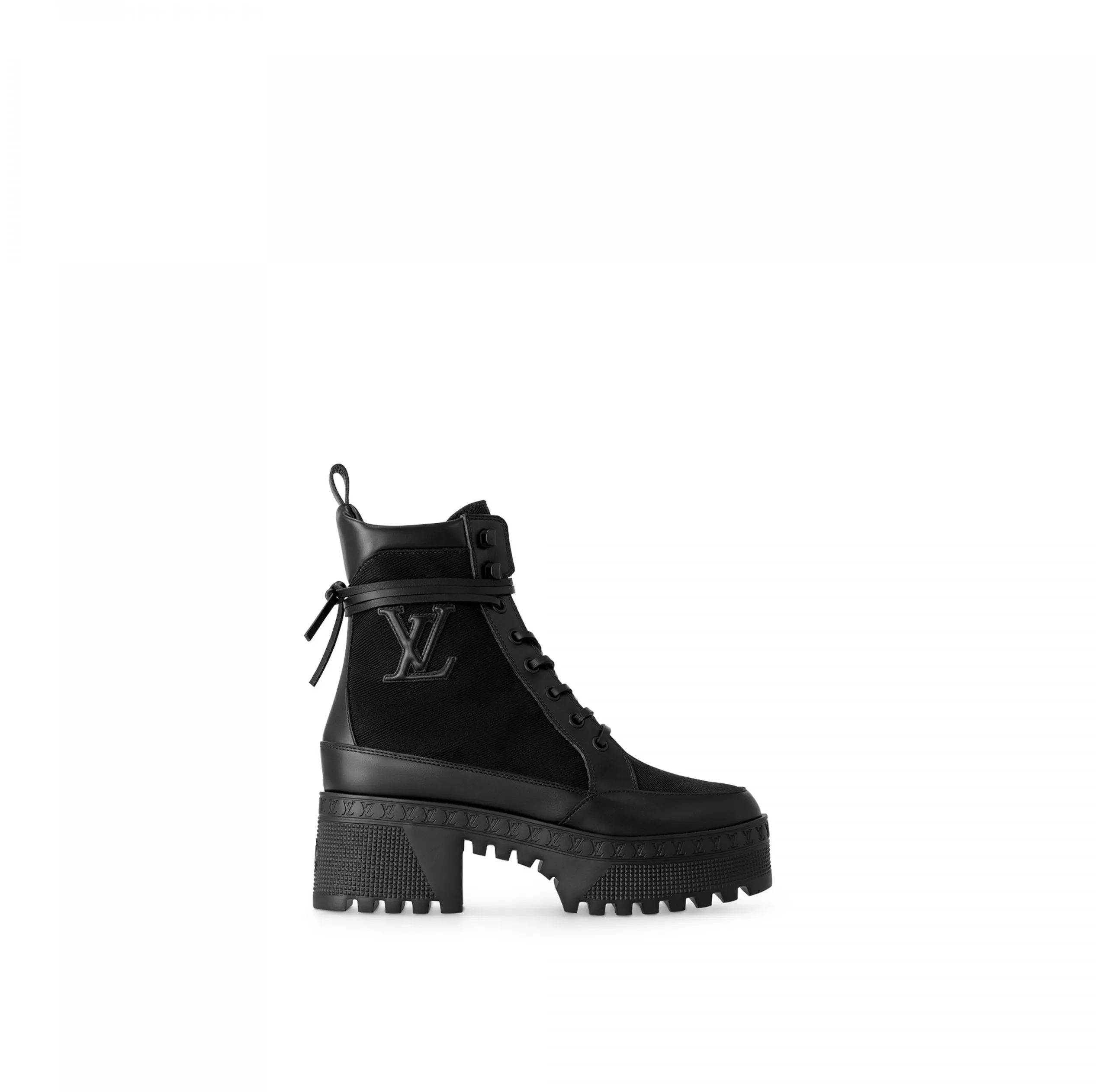 Bagsaaa Laureate Platform Desert Boot Black 1AC7RU