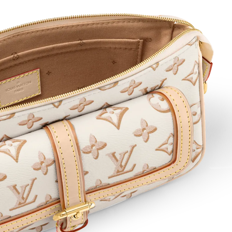 Shop shoulder bags Bagsaaa M20920 Maxi Pochette Accessoires