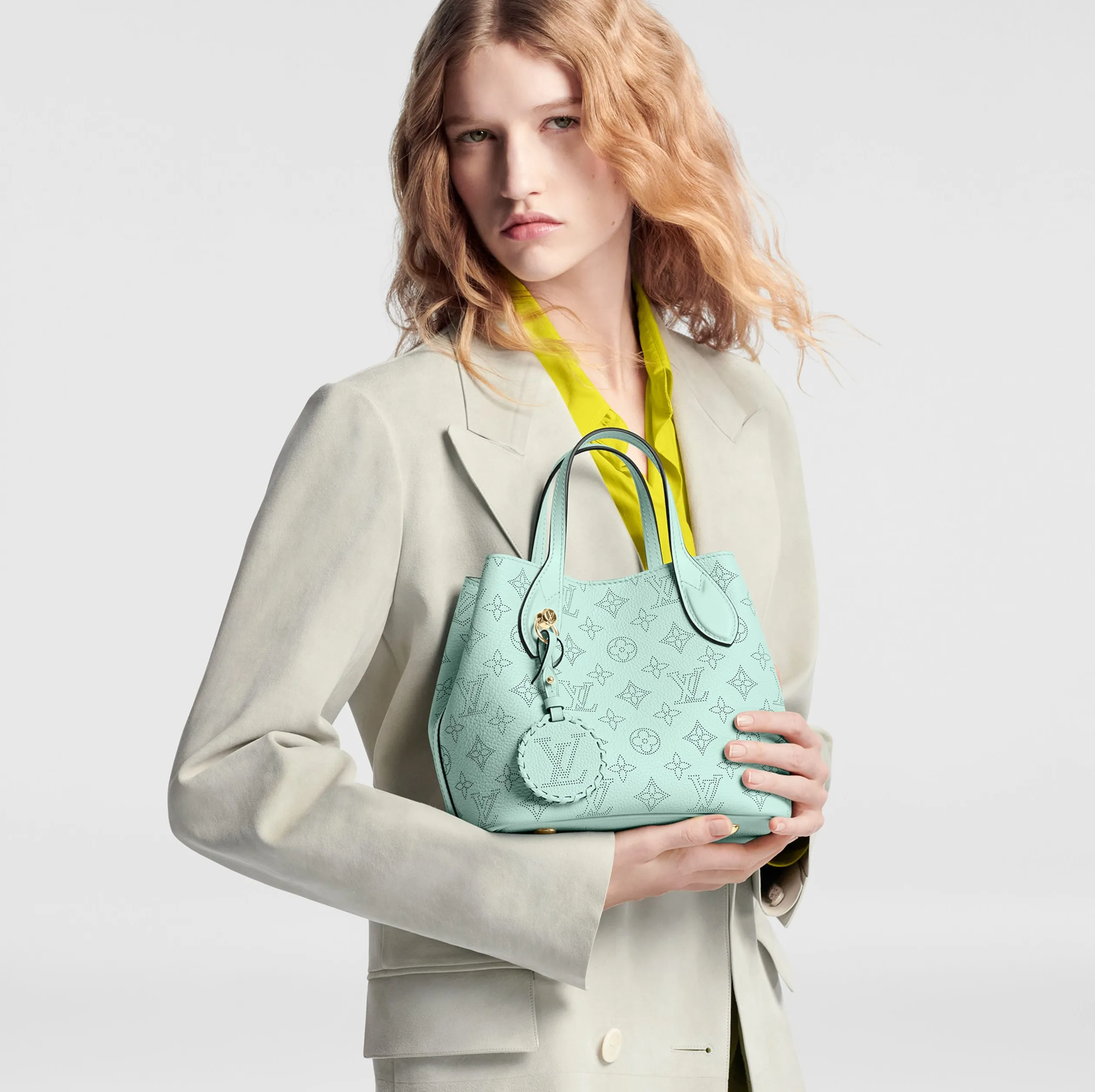 Replica shop Bagsaaa M24930 Blossom PM Mineral Blue