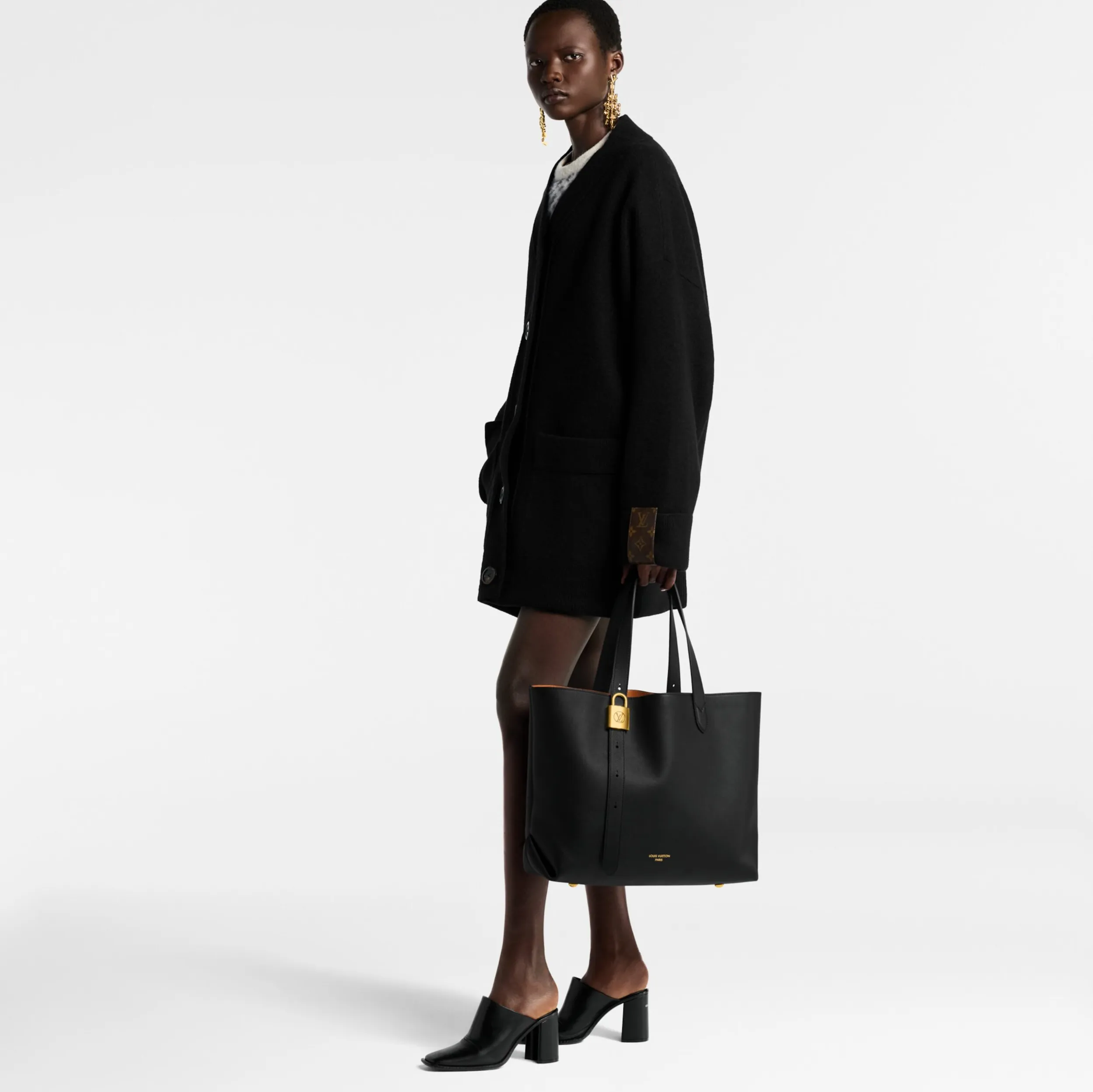 Replica valentino bags Bagsaaa M25341 Low Key Cabas MM Black