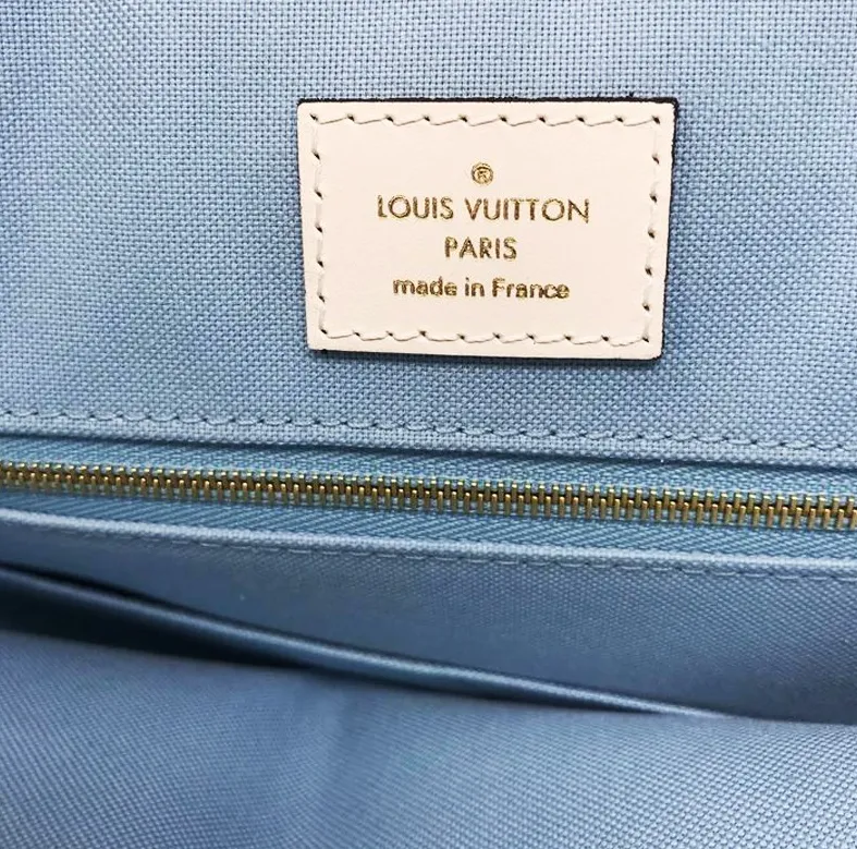 Shop shoulder bags Bagsaaa M44720 Monogram Giant Onthego Capri Blue Coated Canvas To