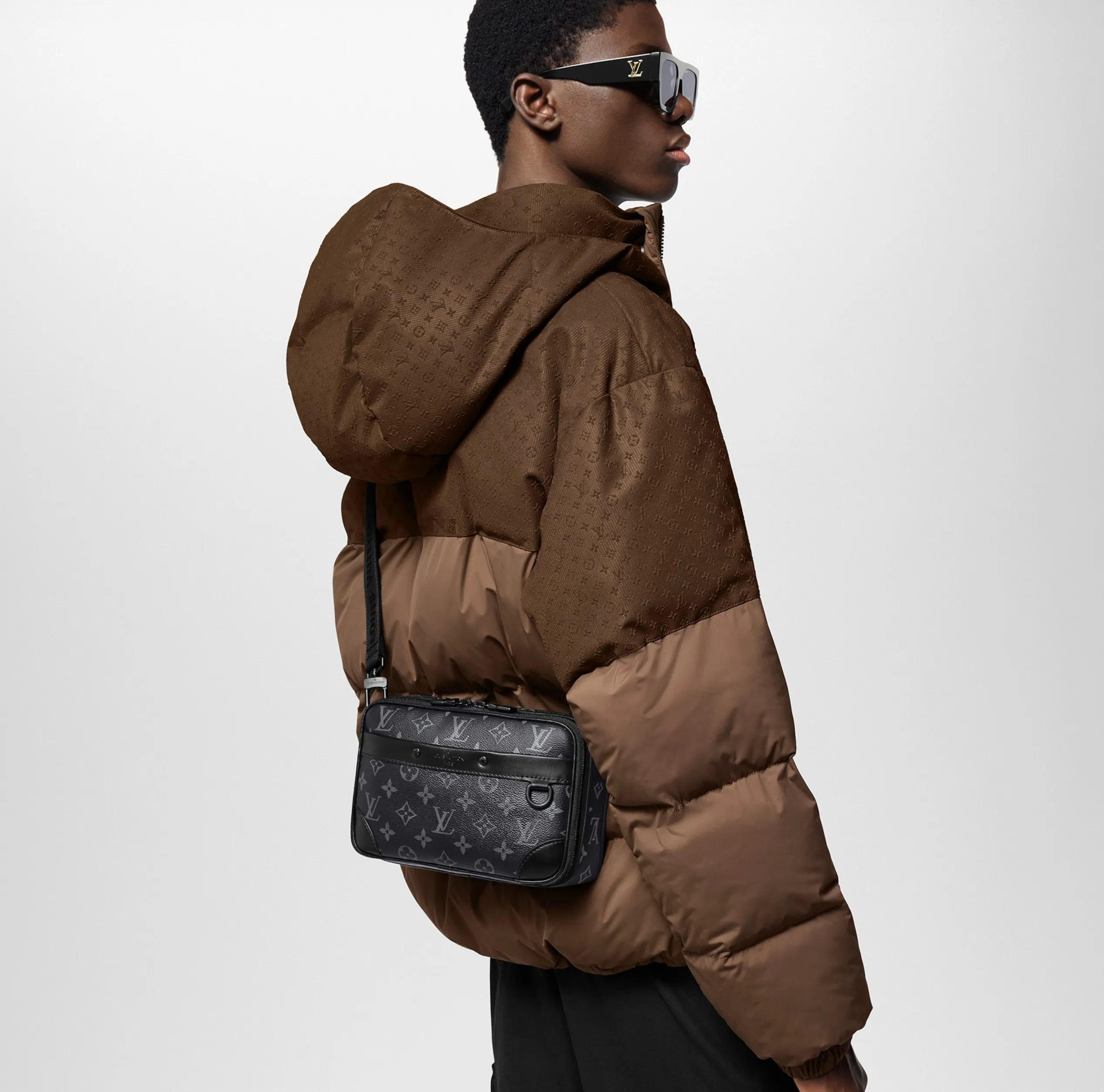 High quality replica bags Bagsaaa M46955 Alpha Messenger Monogram Eclipse