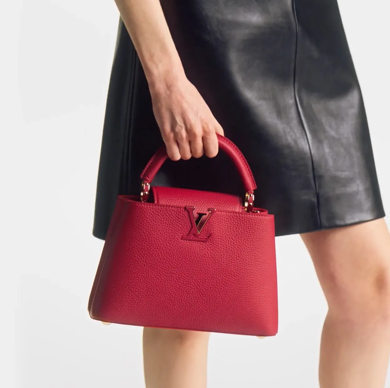Outlet marketplace Bagsaaa M52689 Capucines BB Bag Scarlet Red
