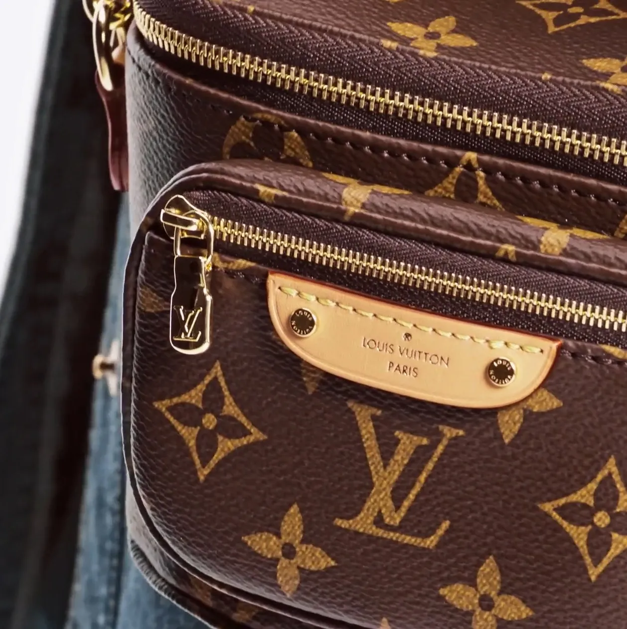 Replica bags Bagsaaa M82335 Mini Bumbag