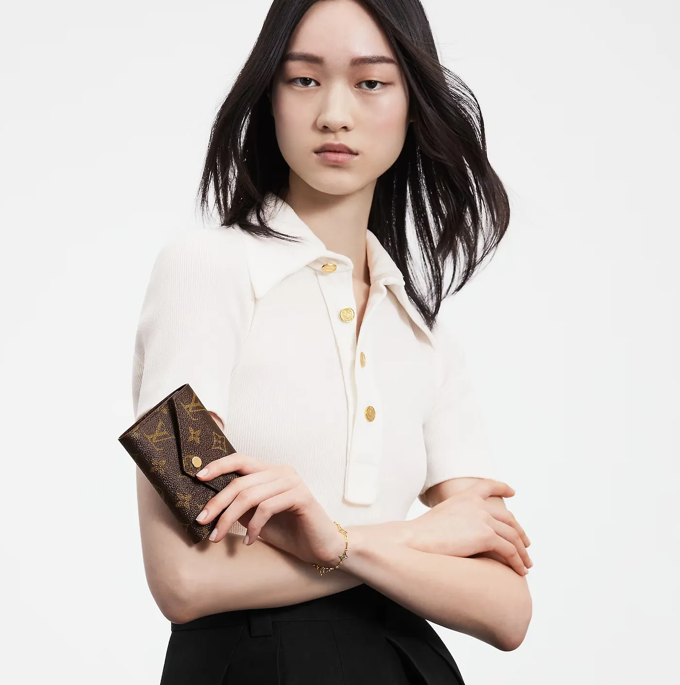 Shop shoulder bags Bagsaaa Monogram M62472 Victorine Wallet