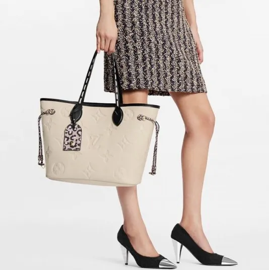 Outlet marketplace Bagsaaa Neverfull MM Cream M58525