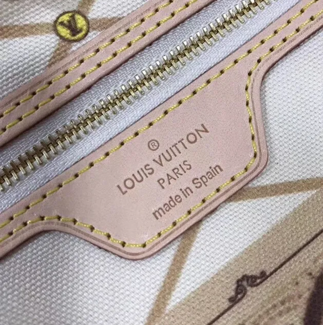 Iv belts replica Bagsaaa Neverfull MM Summer Trunk Monogram M41390