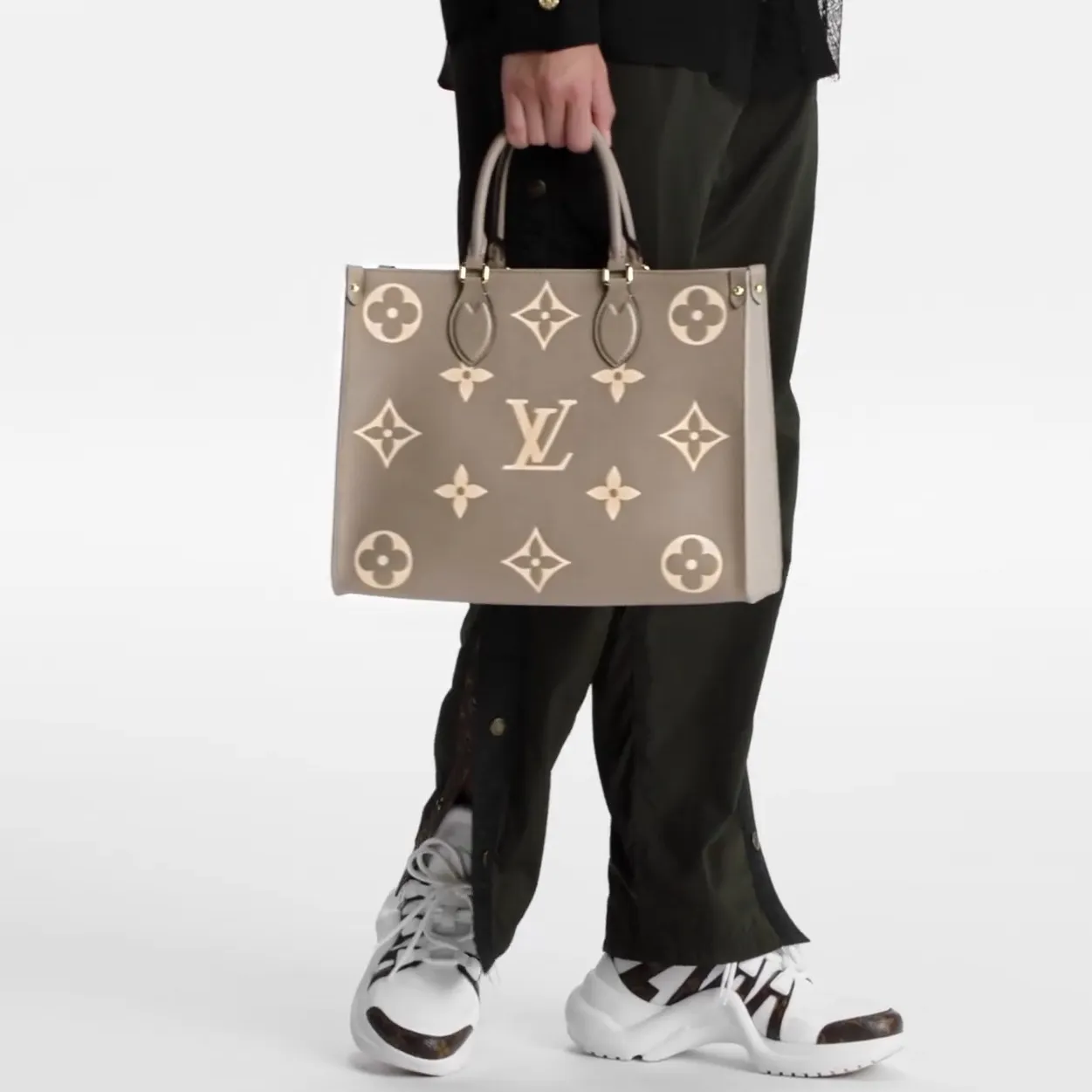 Lauren ralph lauren logo Bagsaaa OnTheGo MM M45494 Dove Cream