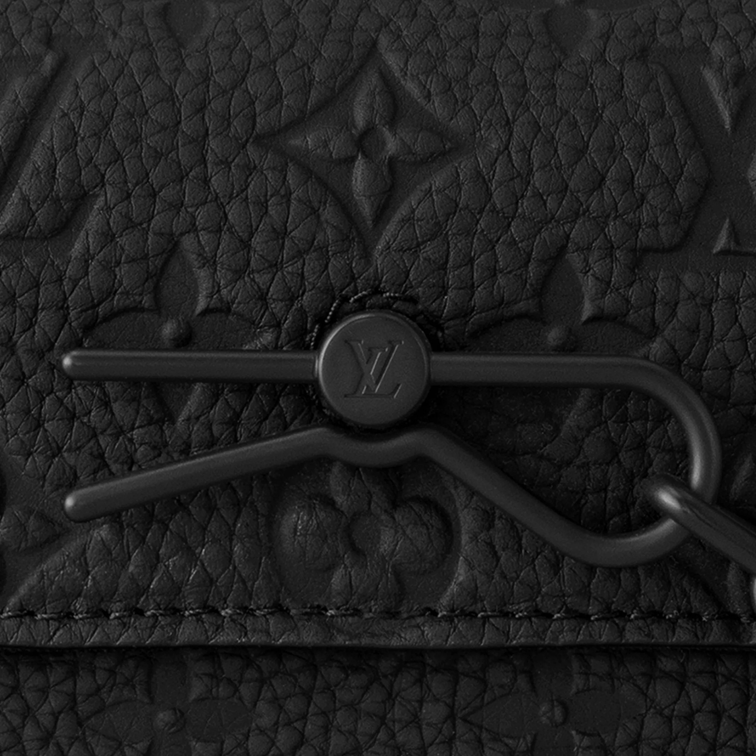 Replica ysl bags Bagsaaa Steamer Wearable Wallet M81746 Black