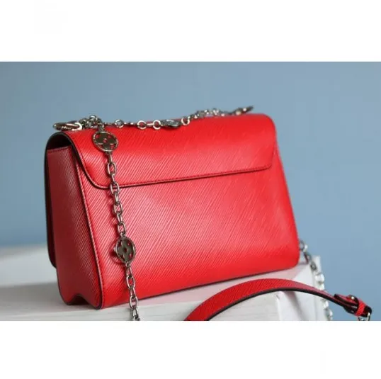 Original chanel store Bagsaaa Twist PM Red M50523