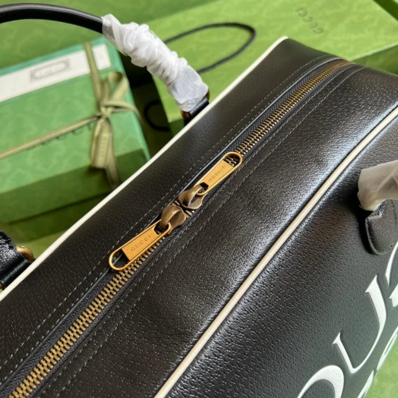 Replica bags Zip closu Adidas x Gucci Large Duffle Bag