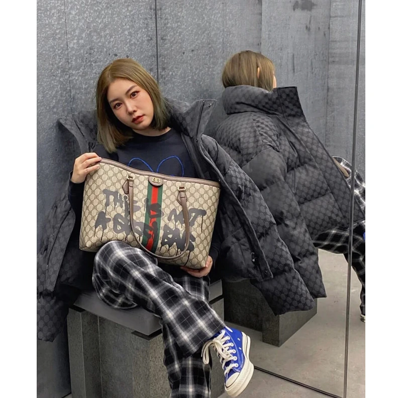 Louis vuitton locations 38 x 28 x Balenciaga x Gucci Hacker Graffiti Medium Tote Bag Beige