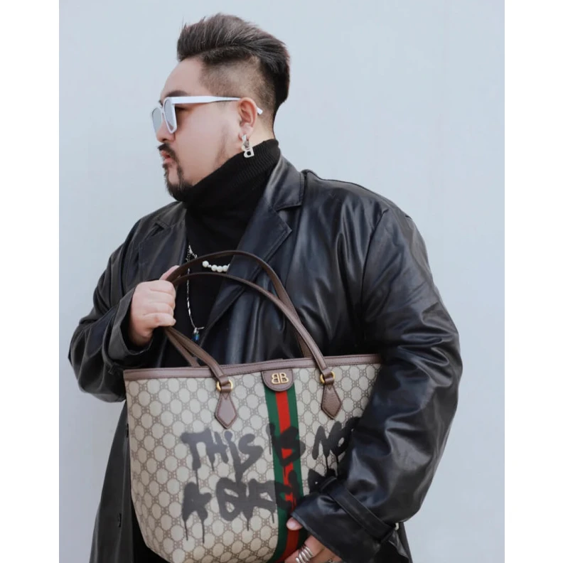 Louis vuitton locations 38 x 28 x Balenciaga x Gucci Hacker Graffiti Medium Tote Bag Beige