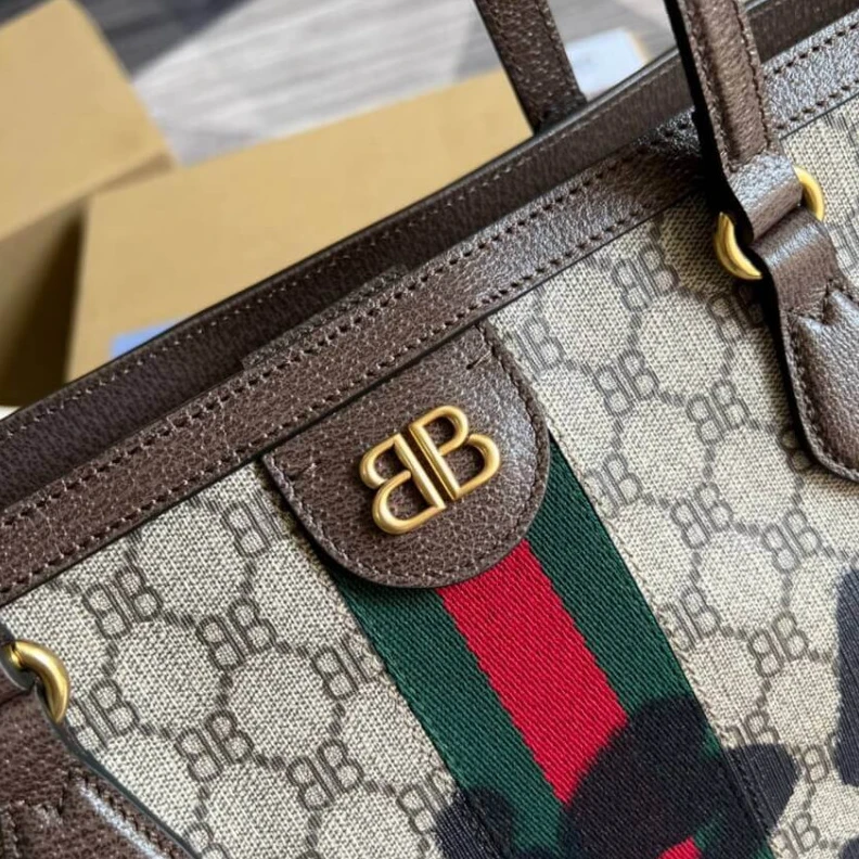Louis vuitton locations 38 x 28 x Balenciaga x Gucci Hacker Graffiti Medium Tote Bag Beige