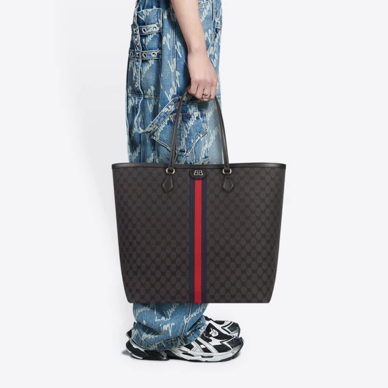 Louis vuitton locations 1 inner p Balenciaga x Gucci Hacker Large Tote Bag Black