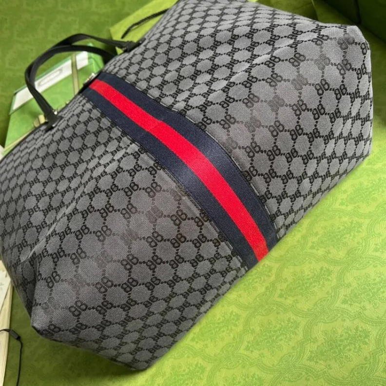 Louis vuitton locations 1 inner p Balenciaga x Gucci Hacker Large Tote Bag Black