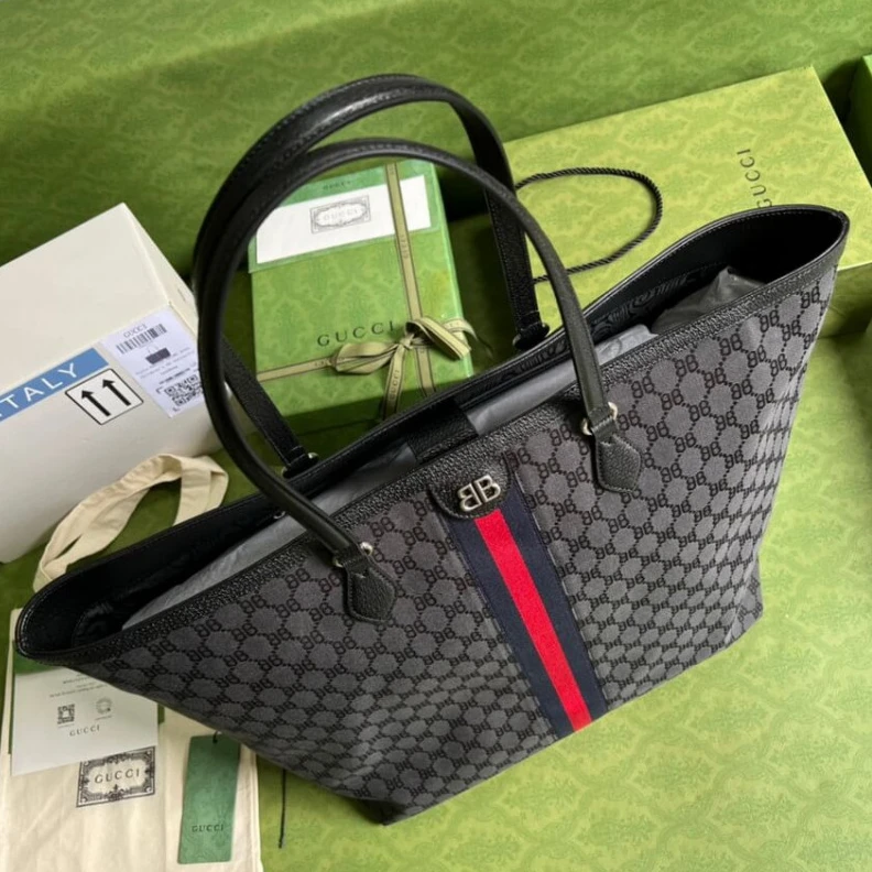 Louis vuitton locations 1 inner p Balenciaga x Gucci Hacker Large Tote Bag Black