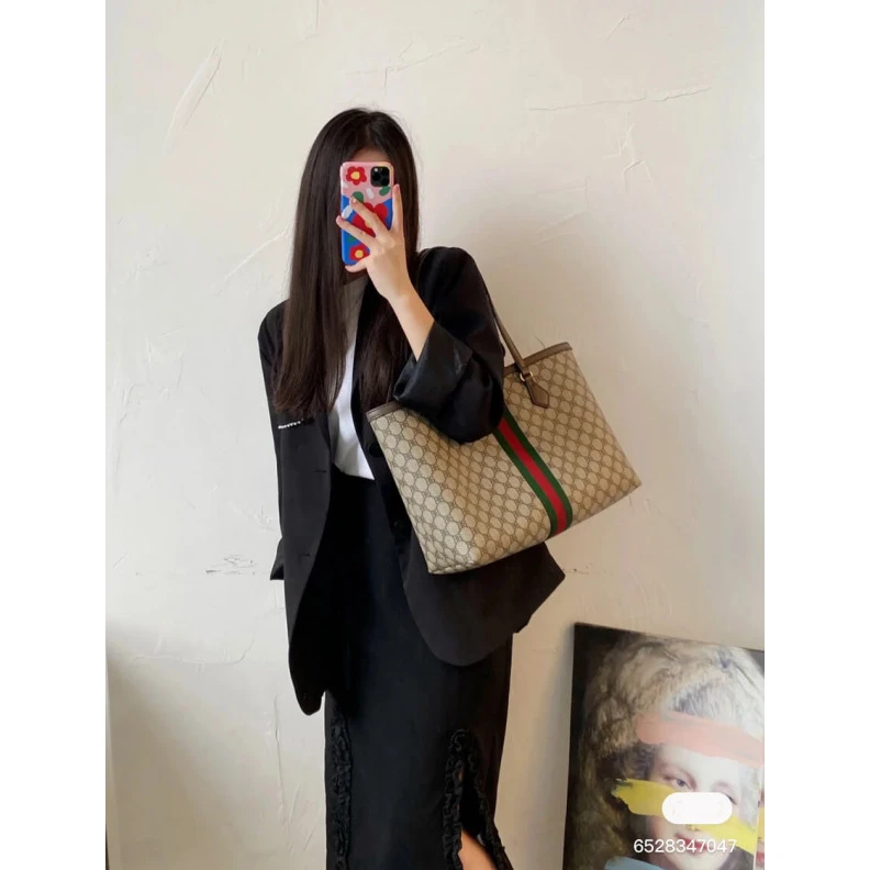 Replica bags lv Balenciaga x Gucci Hacker Medium Tote Bag Beige