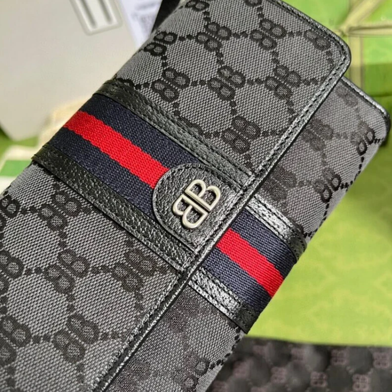 Louis vuitton locations 1 inner z Balenciaga x Gucci Hacker Mini Crossbody Bag Black