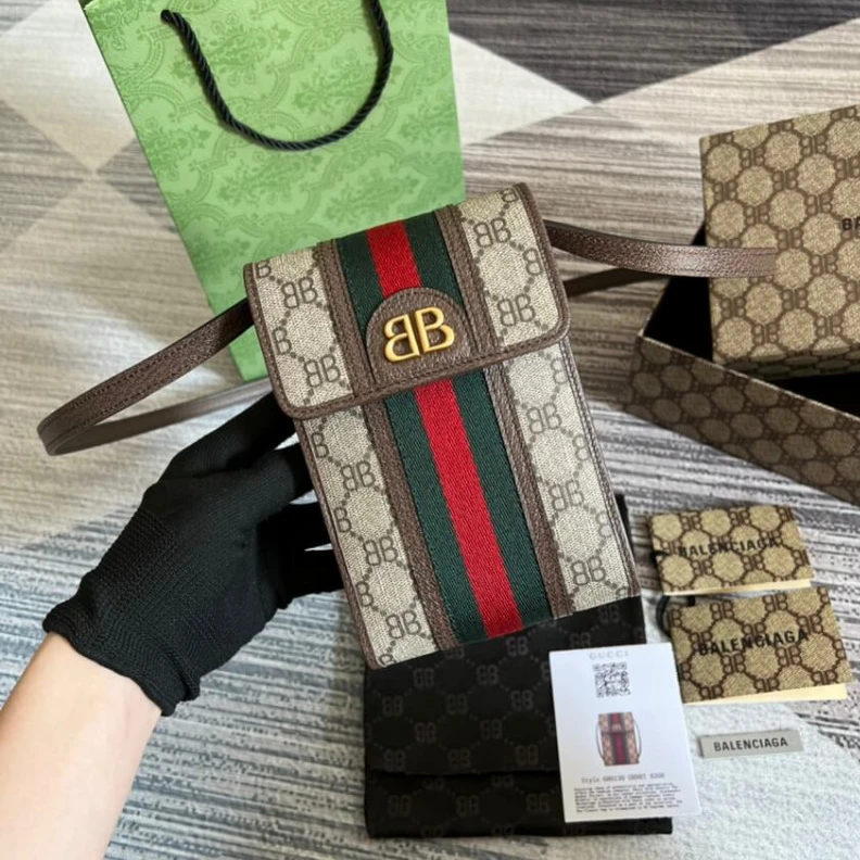 3 inner c Balenciaga x Gucci Hacker Phone Bag Coffee