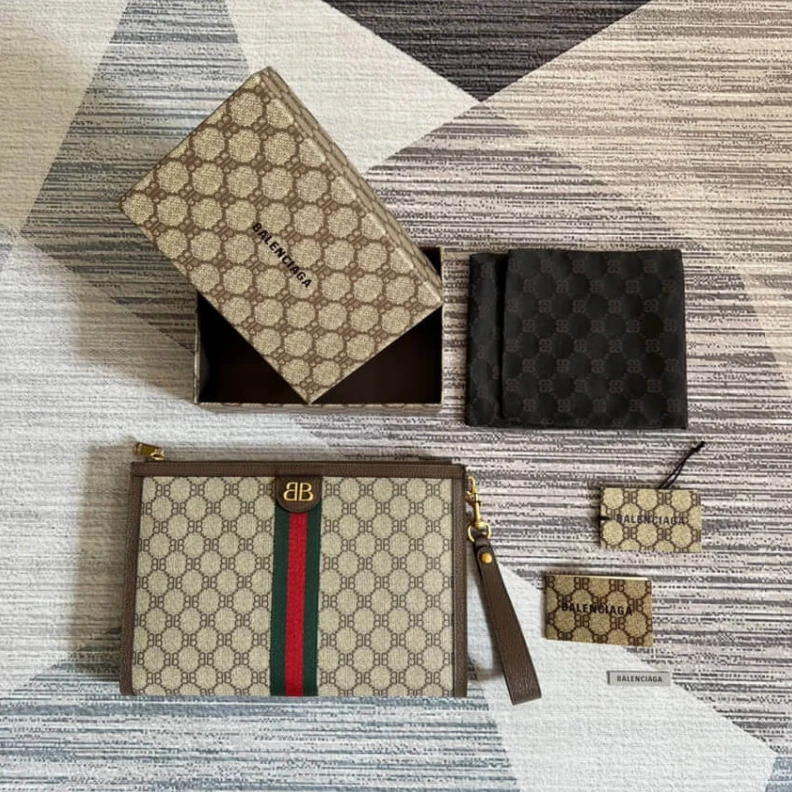 Kitlife Aged gold Balenciaga x Gucci Hacker Pouch Coffee