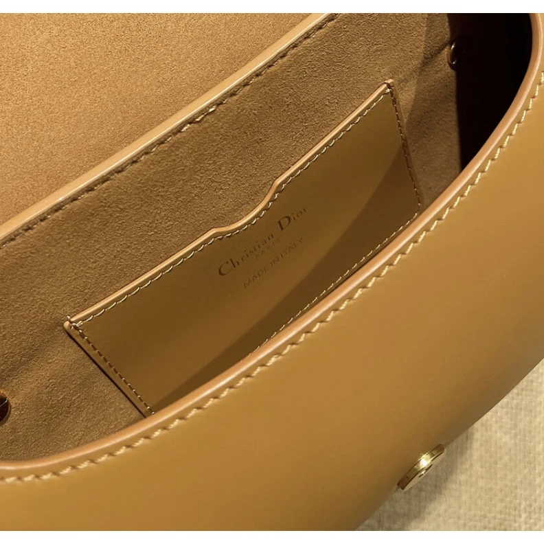 Louis vuitton locations Adjustabl Christian Dior Bobby East-West Bag M9327 in Amber Box Calfskin