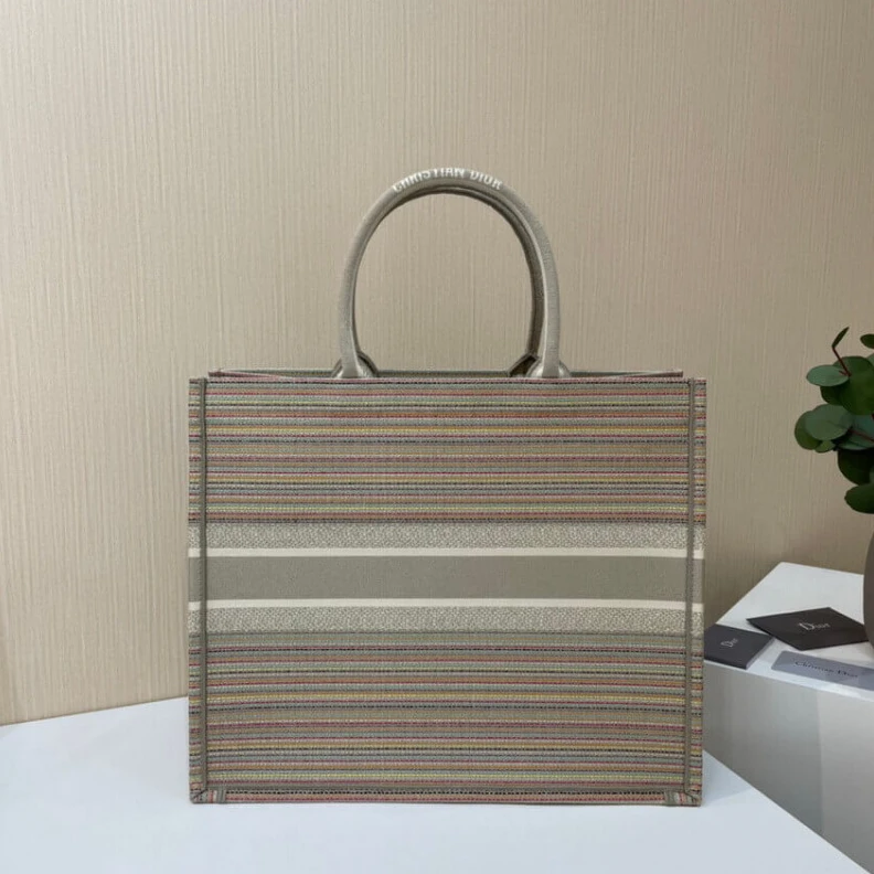 Top lv The Dior B Christian Dior Book Tote Multicolor Stripes Embroidery