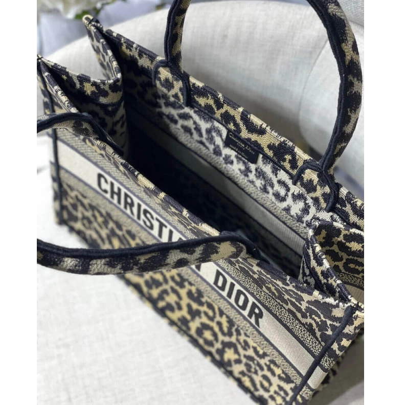Lv belts replica Sacca pro Christian Dior Book Tote Ricamo Mizza Beige Multicolore
