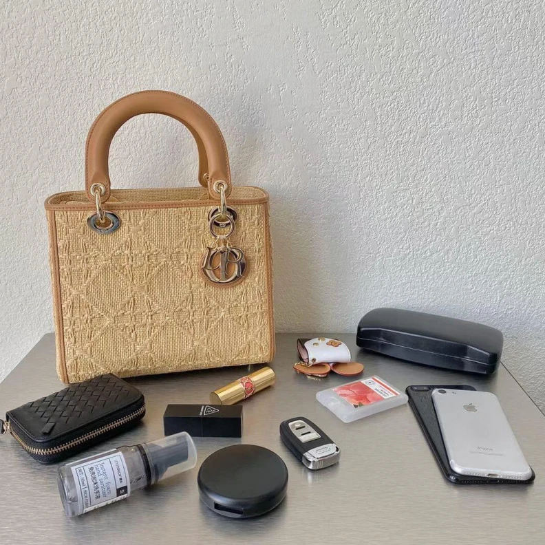 Replica bags Interior Christian Dior Medium Lady Dior Bag in Natural Cannage Raffia