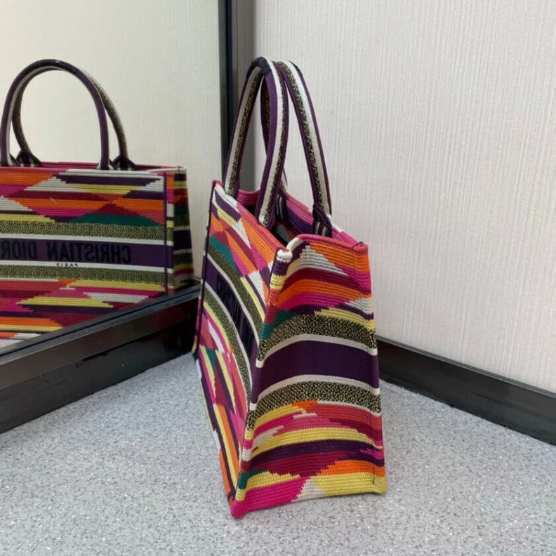 Top lv 'Christia Christian Dior Small Book Tote Multicolor Patchwork Embroidery