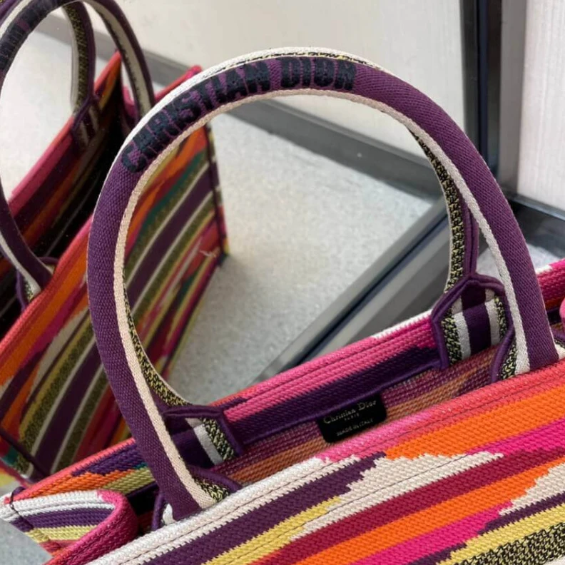 Top lv 'Christia Christian Dior Small Book Tote Multicolor Patchwork Embroidery