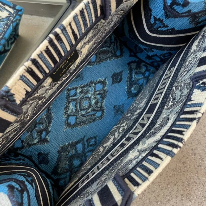 Replica bag The Dior B Christian Dior Small Book Tote in Blue Palms Embroidery