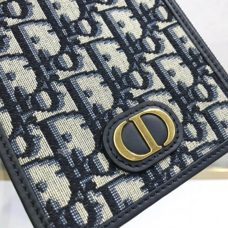 Shop shoulder bags 'CD' sign Dior 30 Montaigne Long Wallet Blue Oblique Jacquard