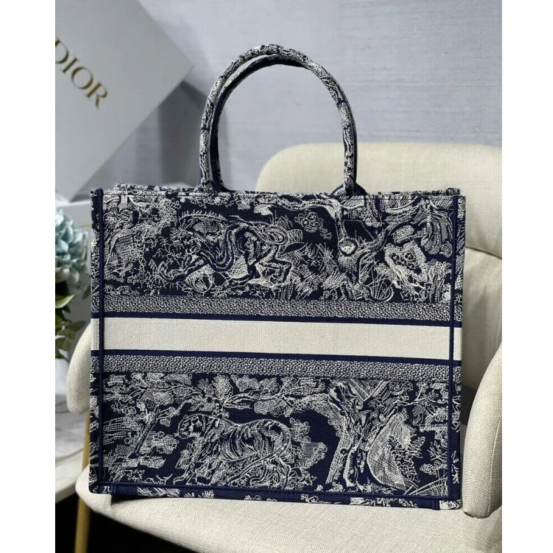 Replica bags 41.5 x 35 Dior Book Tote Blue Toile de Jouy Reverse Embroidery
