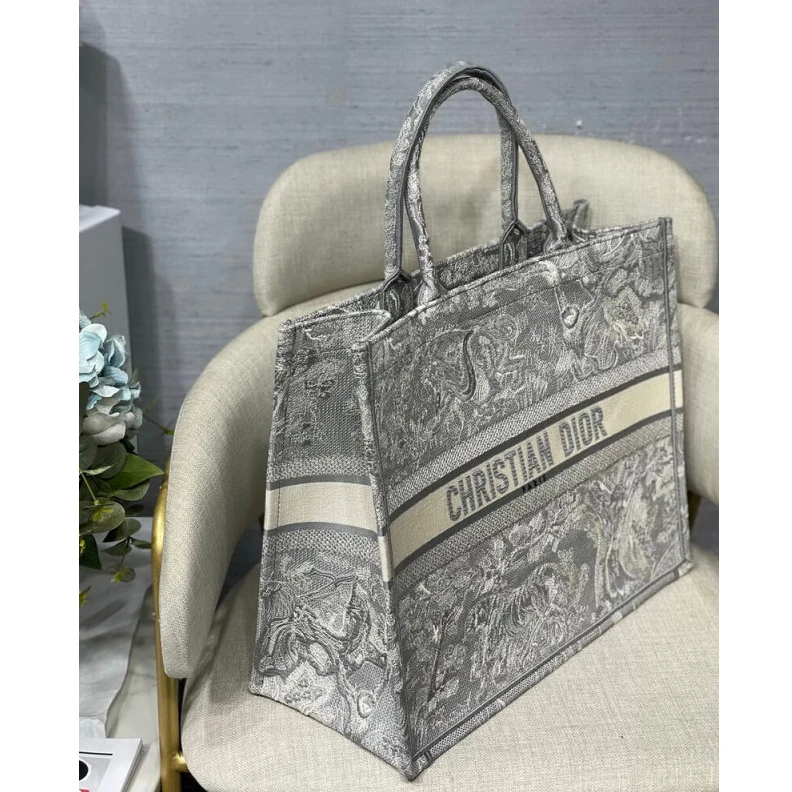 Replica bags lv 41.5 x 35 Dior Book Tote Gray Toile de Jouy Reverse Embroidery