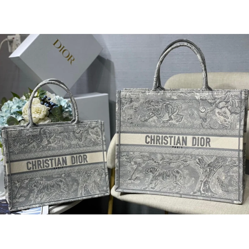 Replica bags lv 41.5 x 35 Dior Book Tote Gray Toile de Jouy Reverse Embroidery