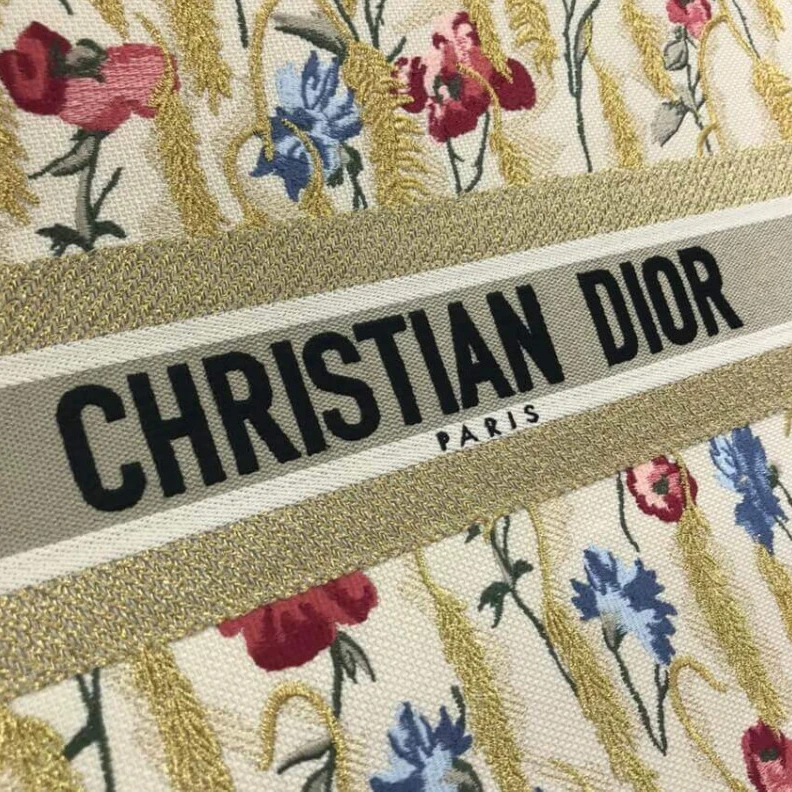 Replica bags The Dior B Dior Book Tote in Beige Multicolor Hibiscus Metallic Thread Embroidery