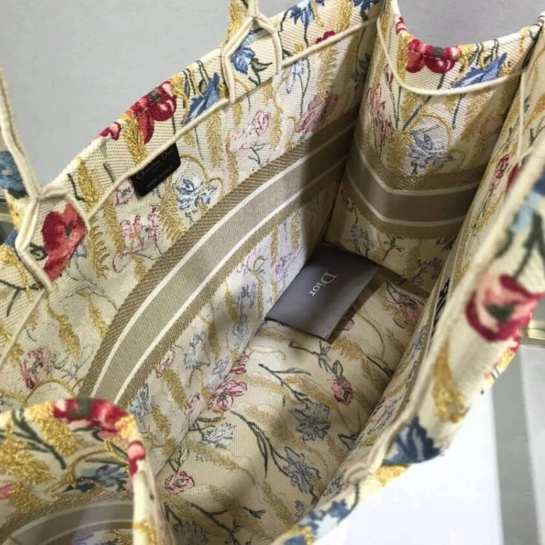 Replica bags The Dior B Dior Book Tote in Beige Multicolor Hibiscus Metallic Thread Embroidery