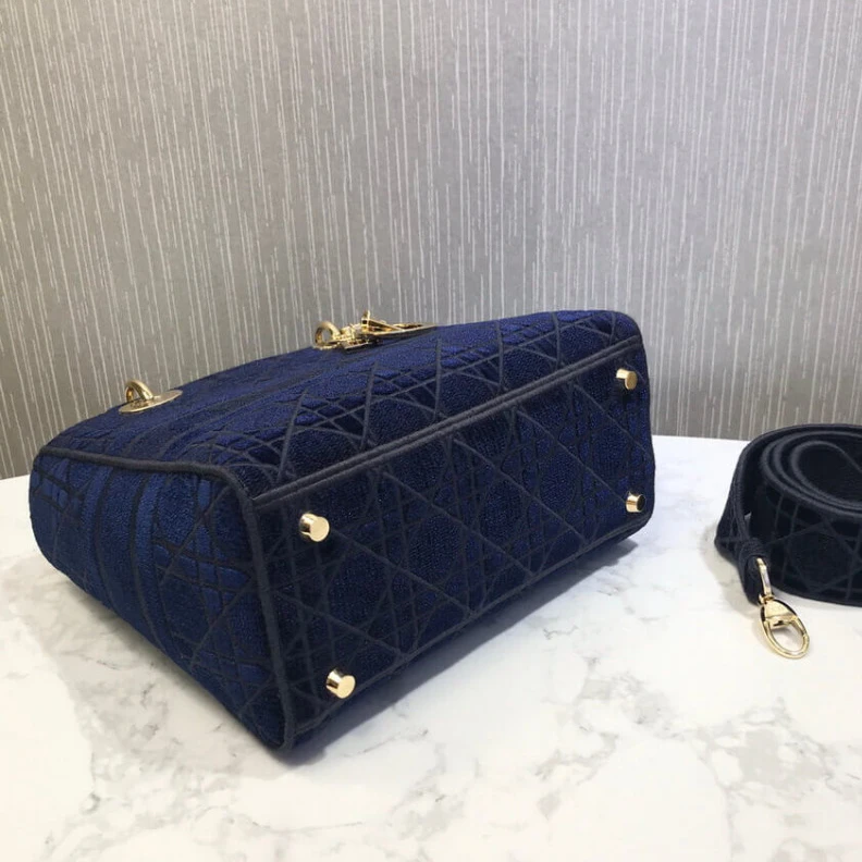 Louis vuitton locations Interior Dior Medium Lady D-Lite Bag Blue Cannage Embroidered Velvet