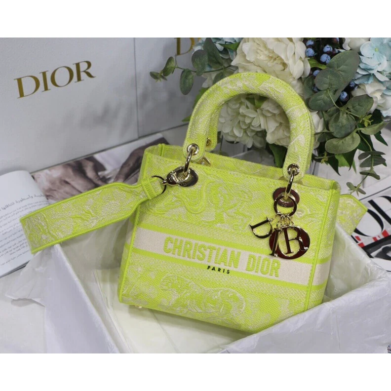 Replica bags The bag m Dior Medium Lady D-Lite Bag Lime Toile de Jouy Reverse Embroidery